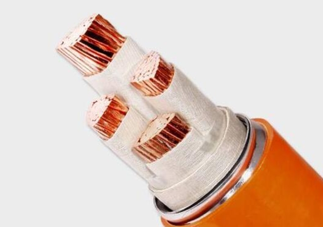 礦物絕緣電纜由礦物絕緣材料、銅芯和銅等金屬護(hù)套組成.jpg